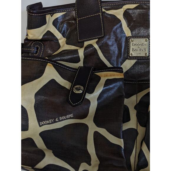 Dooney and Bourse Giraffe Print Tote Bag June Monza Coated Canvas Shoulder Purse - Picture 10 of 12